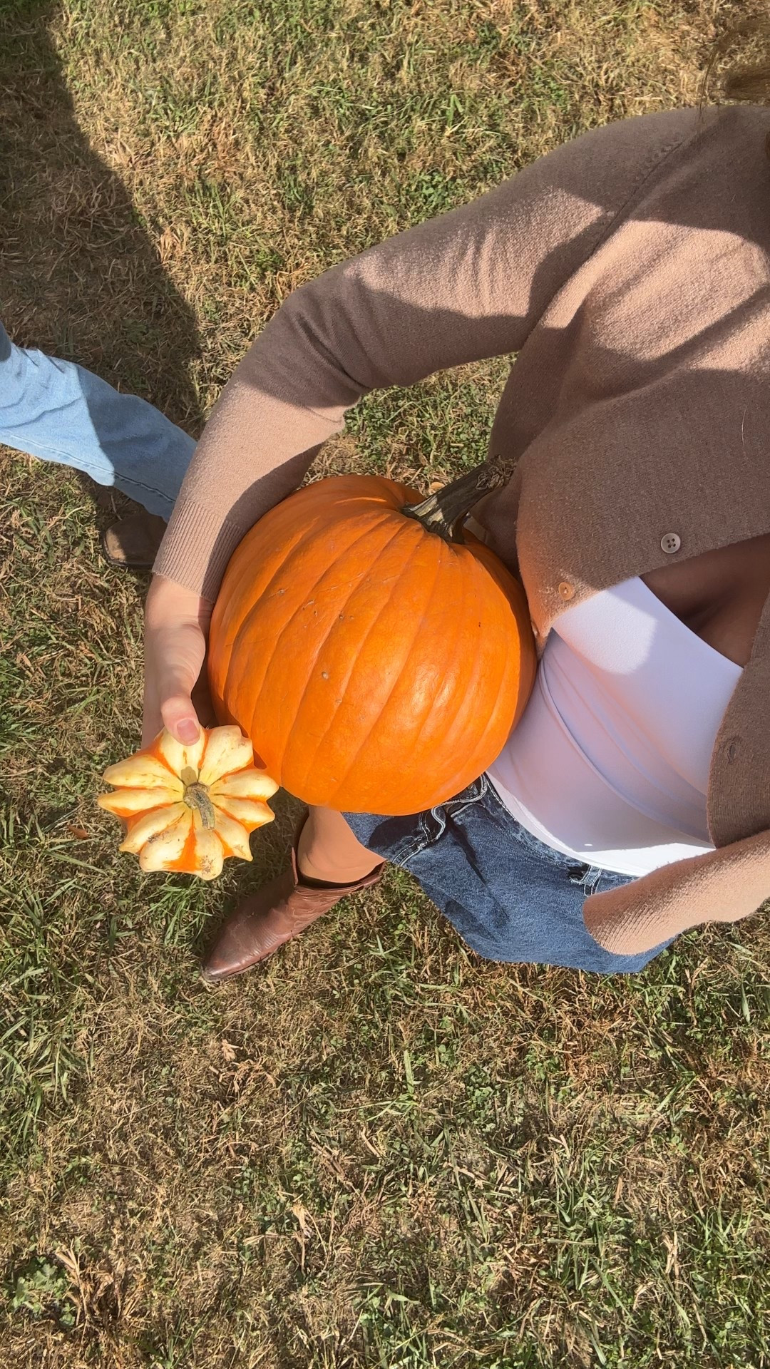 Pumpkin Patch OOTD

#LTKHalloween #LTKFindsUnder50 #LTKHoliday