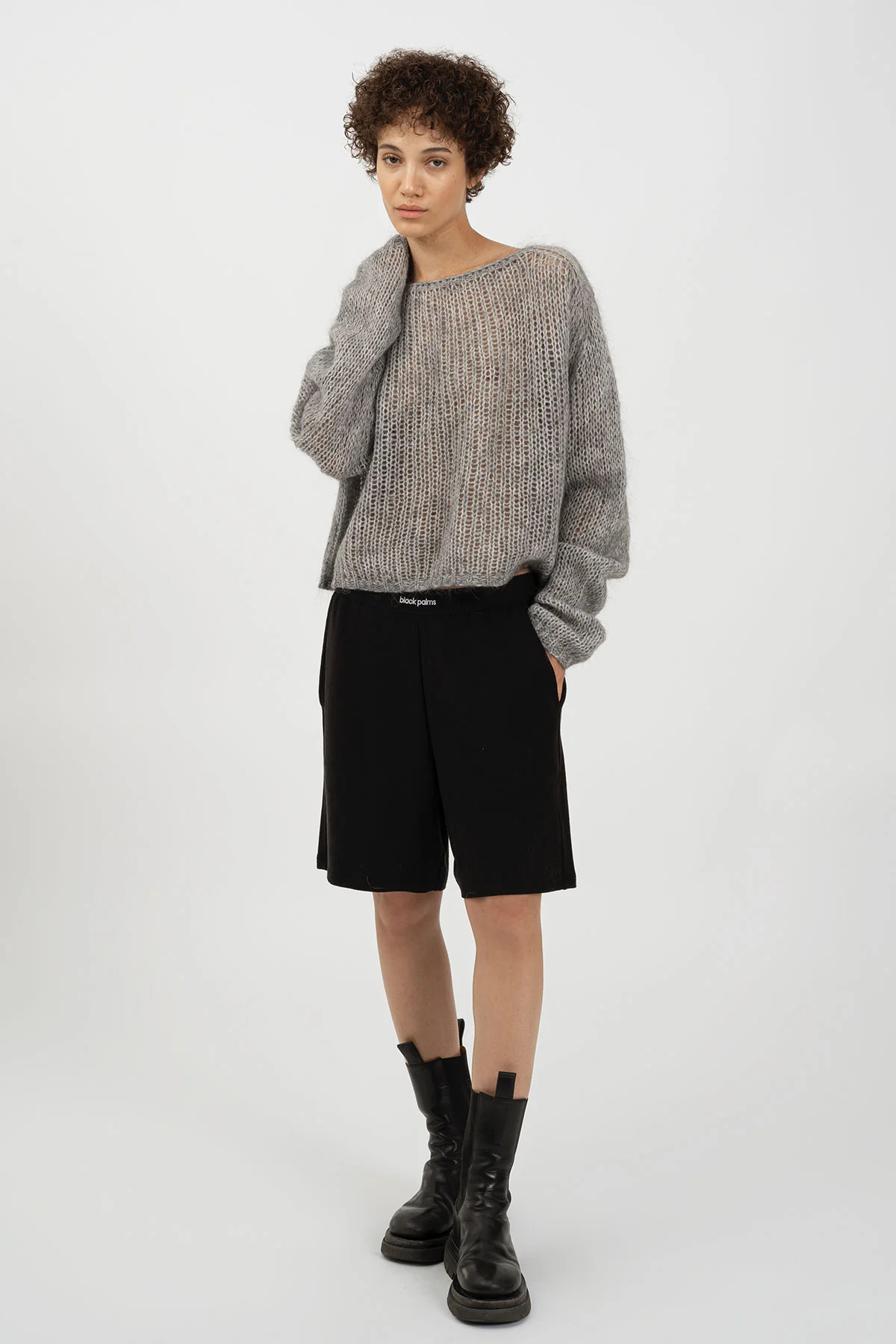 STEPHL Cropped Sweater Light Grey | black palms