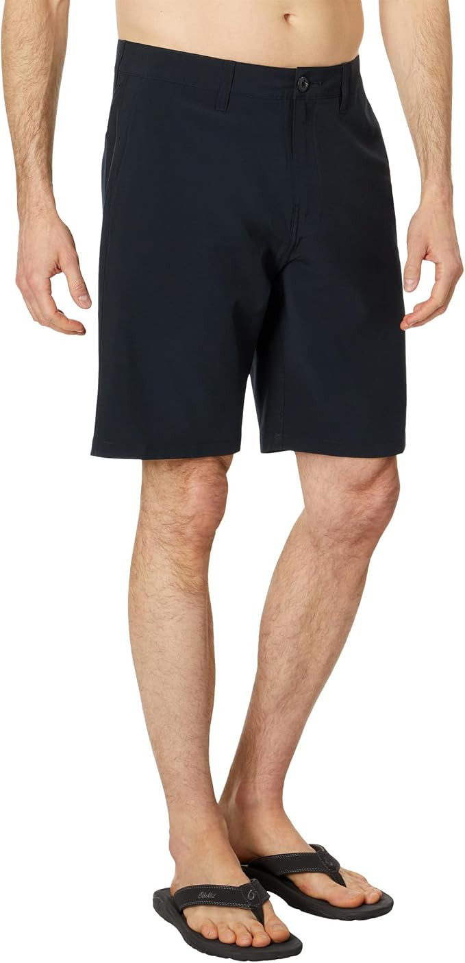 Quiksilver Men's Union Amphibian 20 Inch Water Friendly Hybrid Short (28-44) | Amazon (US)