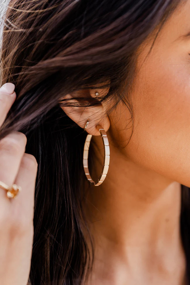 Leave Me Again Gold Textured Hoop Earrings | Pink Lily