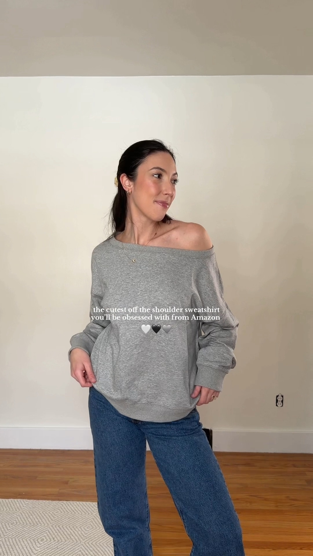 Off the shoulder sweater from Amazon! 🩶 

#LTKActive