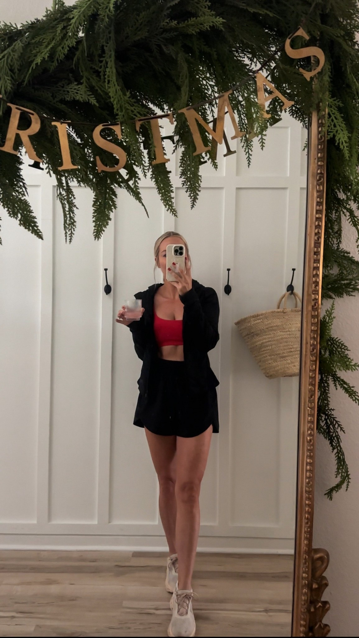 Running ootd ❤️ Fitness favorites, fitness gift guide 

#LTKHoliday #LTKselfcare #LTKfitnessgoals