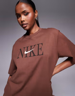 Nike Essentials boxy fit t-shirt in brown | ASOS (Global)