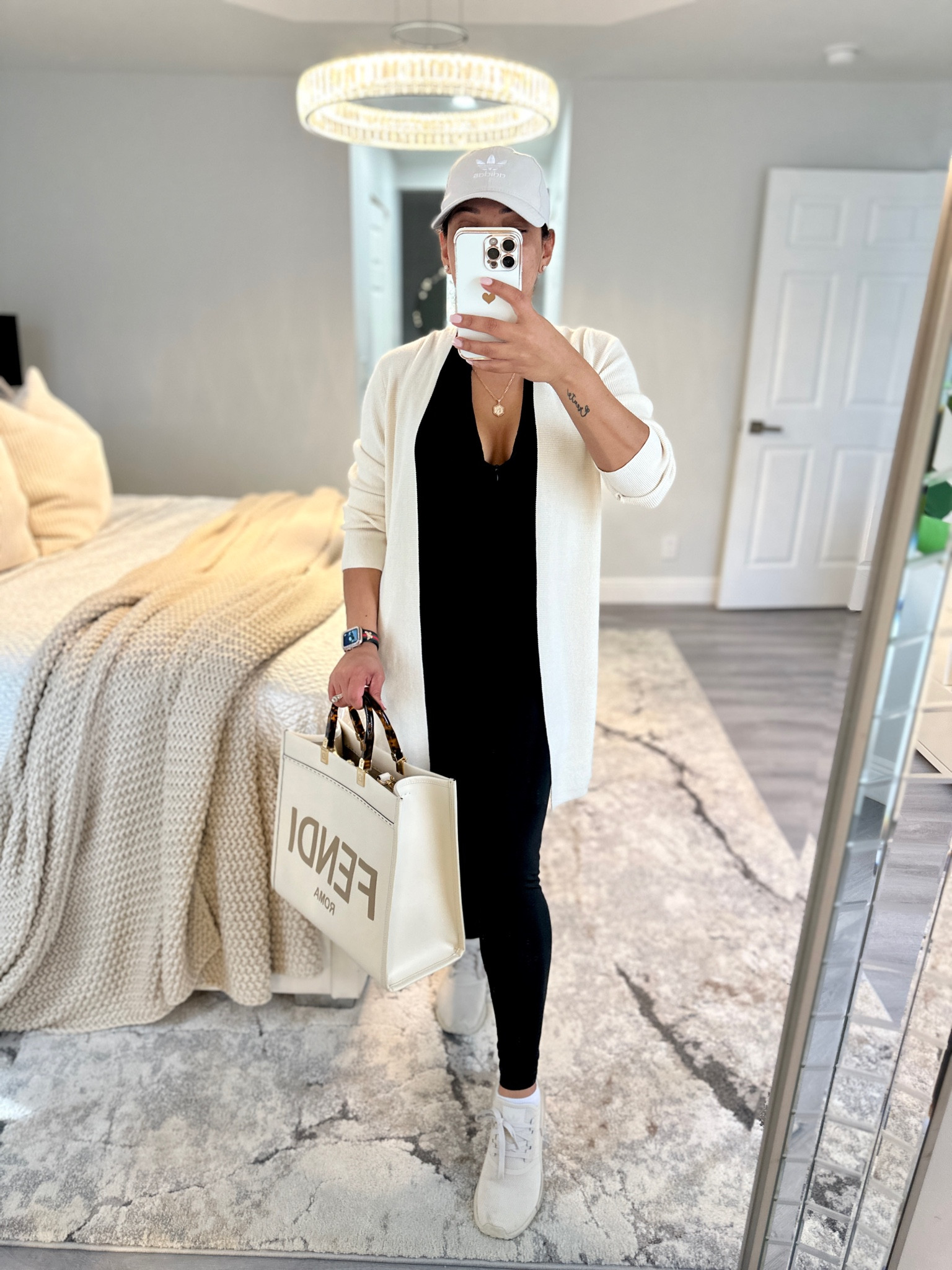 Casual OOTD

#LTKhome #LTKbeauty #LTKunder50
