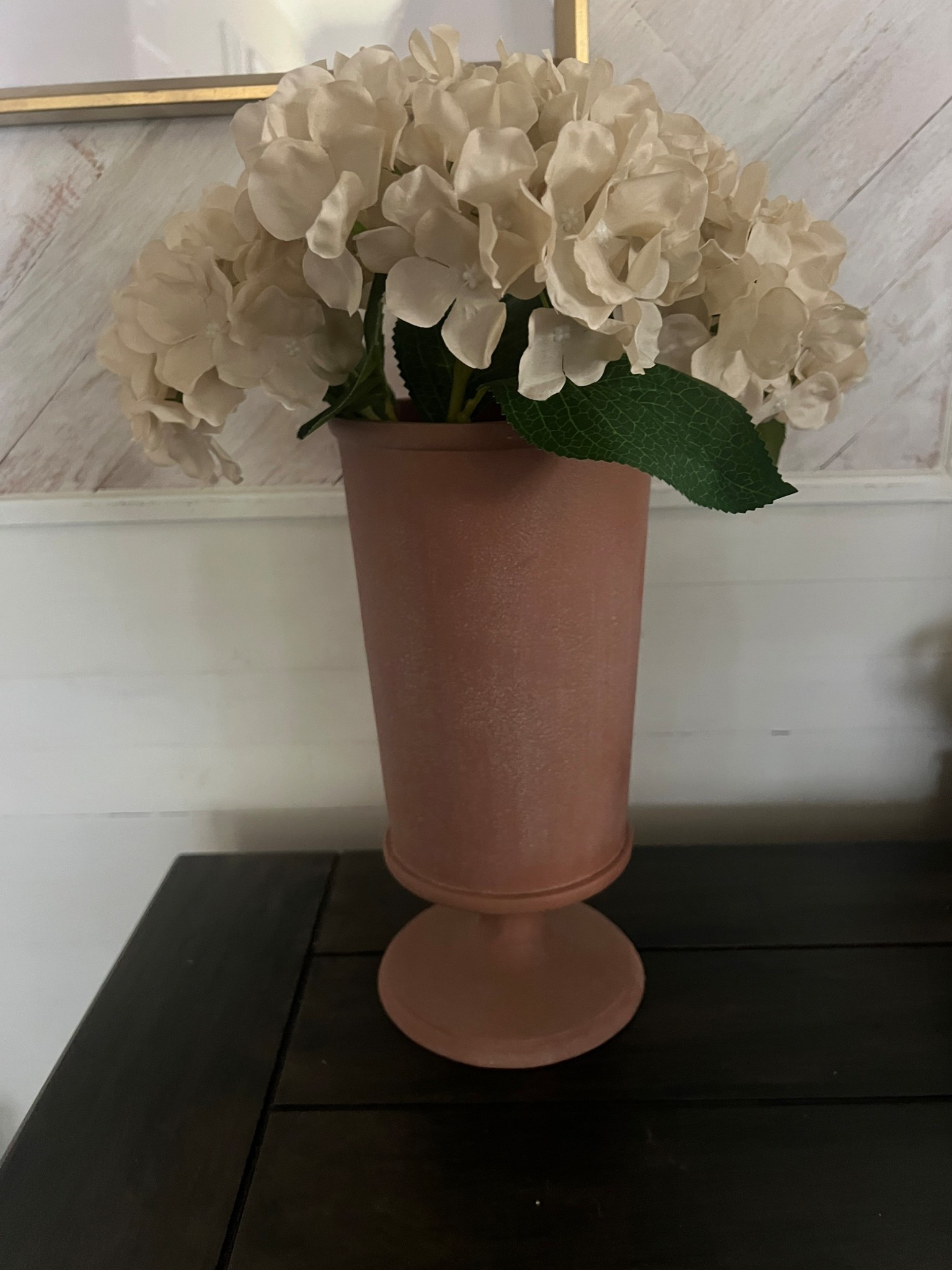 My favorite Pottery Barn vase
Hydrangeas 
Spring vase 
Spring decor 
Spring faux stems 

#LTKHome #LTKSaleAlert #LTKSeasonal