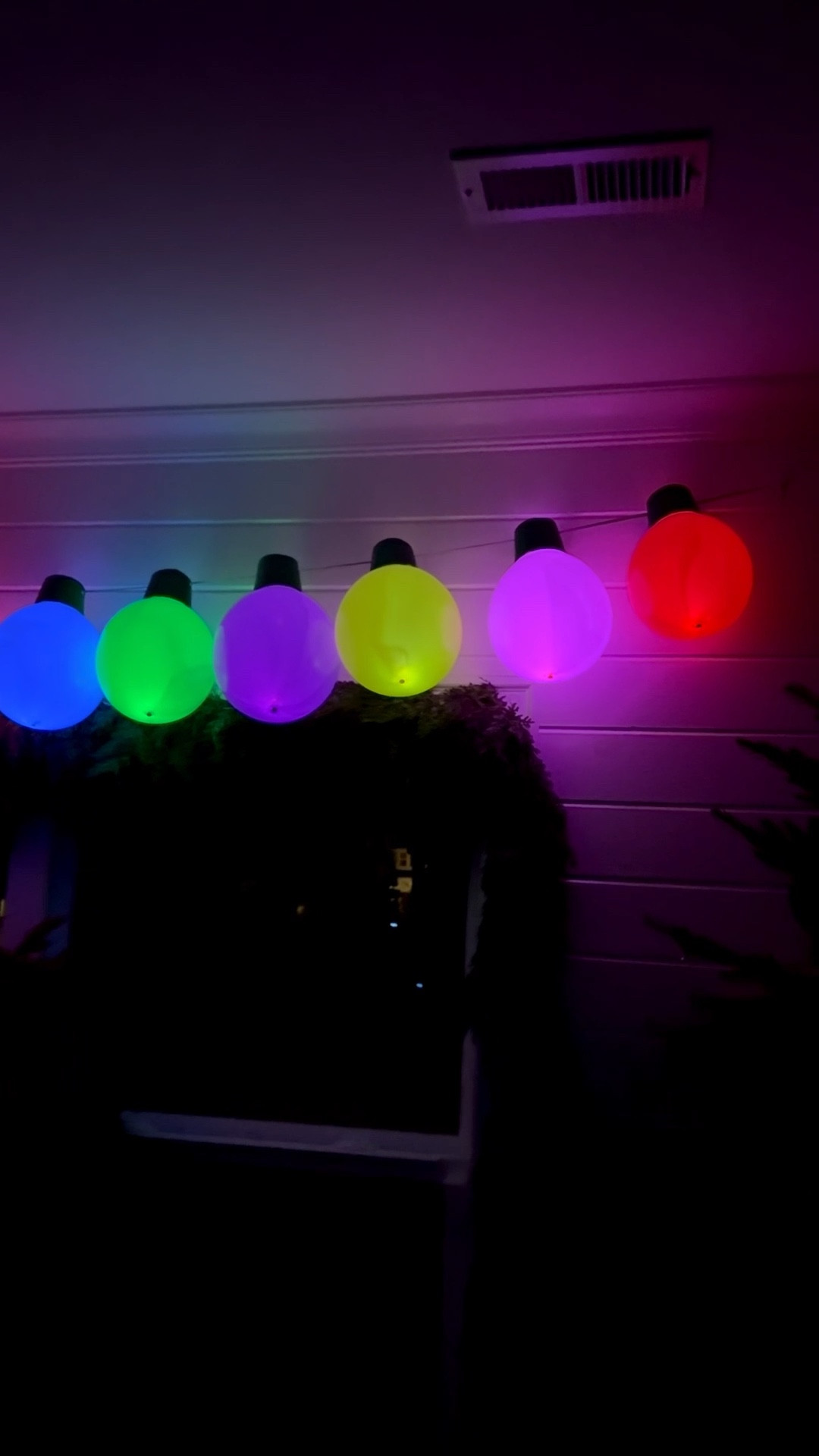 🎄 DIY Light up Christmas Balloons light strand!!! #christmasdiy #diychristmas #christmasparty

#LTKHoliday #LTKHome #LTKSeasonal