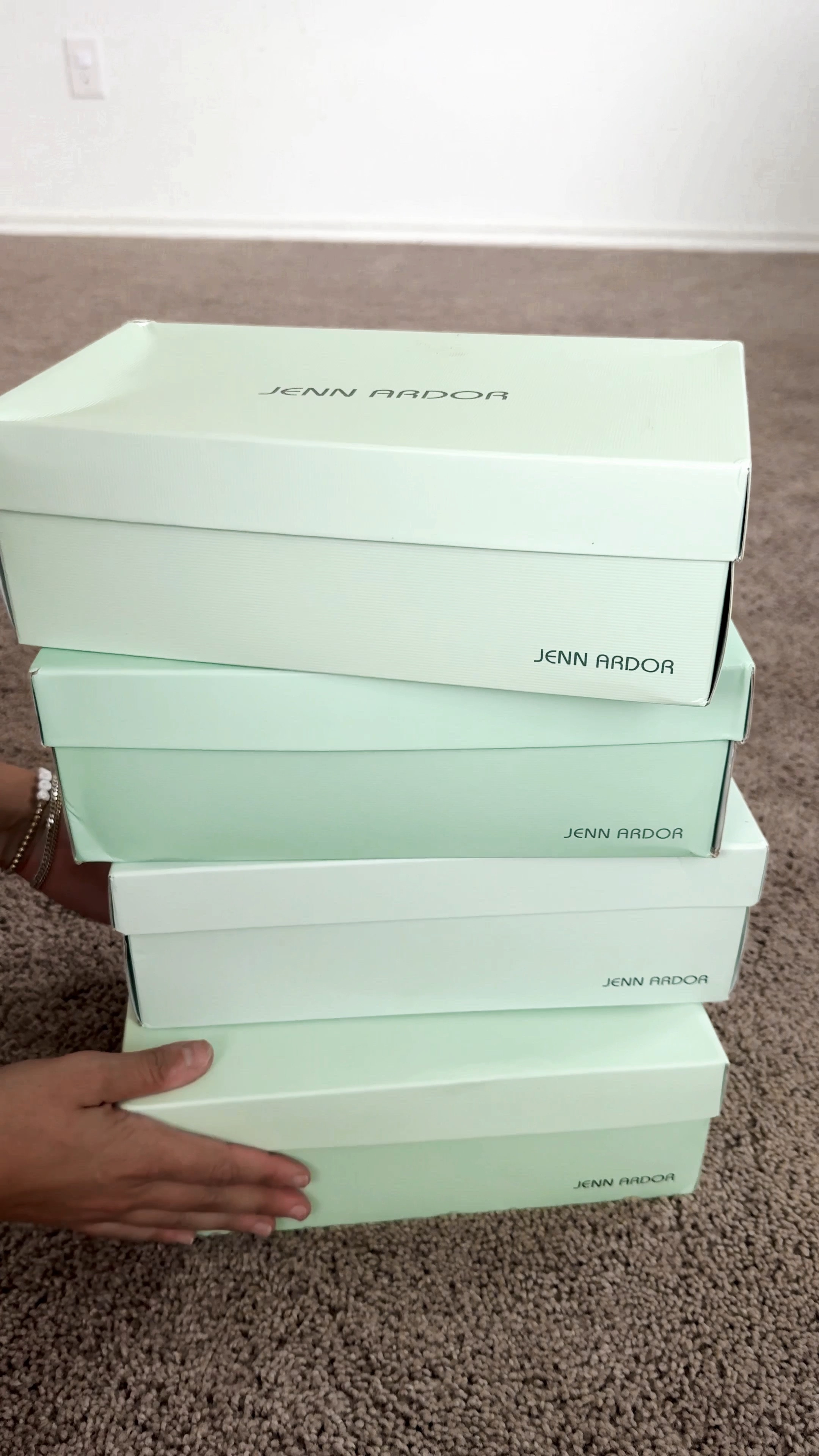 THE CUTEST FALL SHOES 🤍 all linked here!!!! Take a look & lemme know what ya think!!! All TTS- I wear a 9 or 9.5 depending on styles🤪 #LTKKIT #SHOES 

#LTKStyleTip #LTKFindsUnder50 #LTKVideo