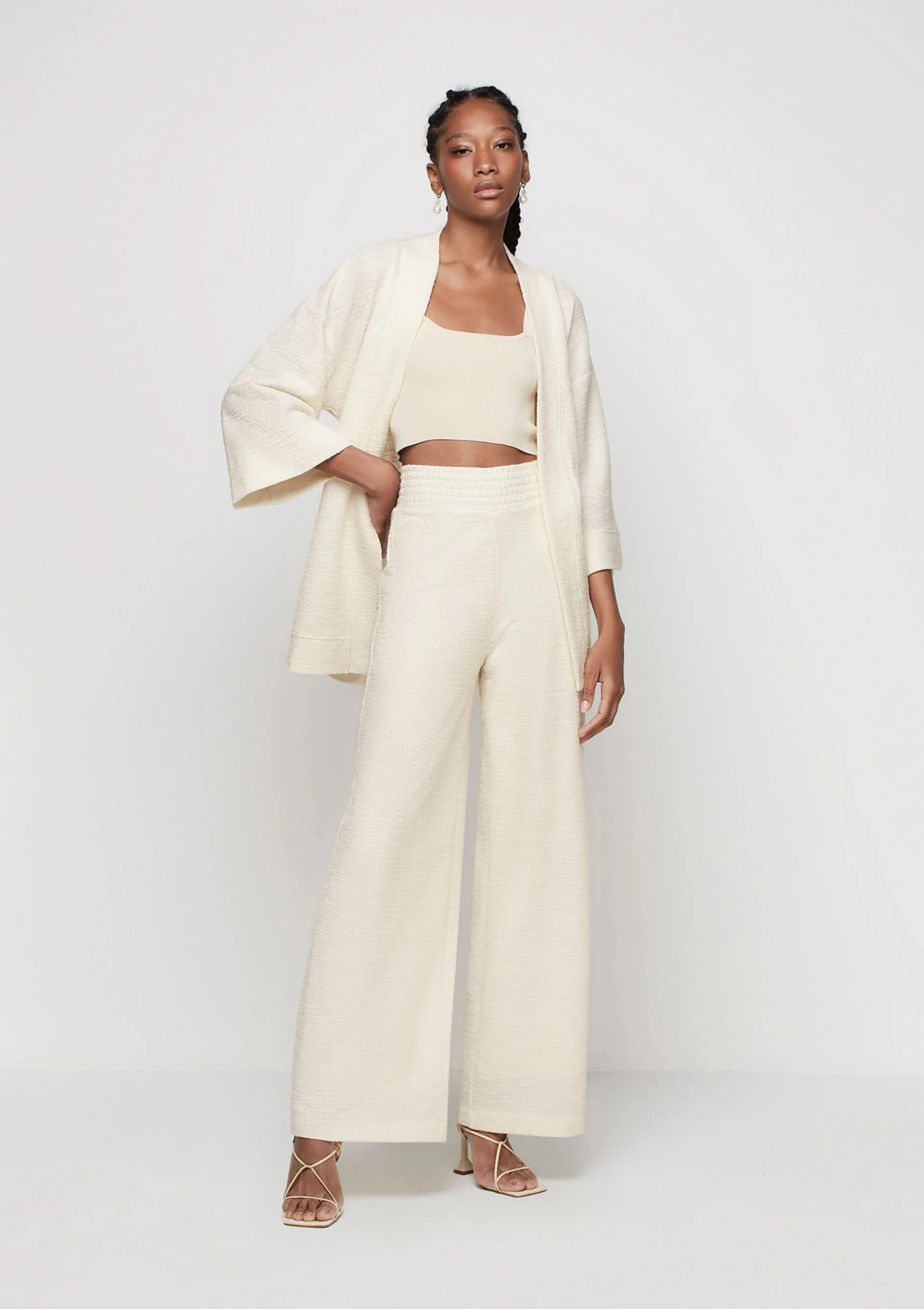 Calça Pantalona Cintura Alta Em Malha Texturizada - Outlet Espaço Hering | HeringOutlet (BR)