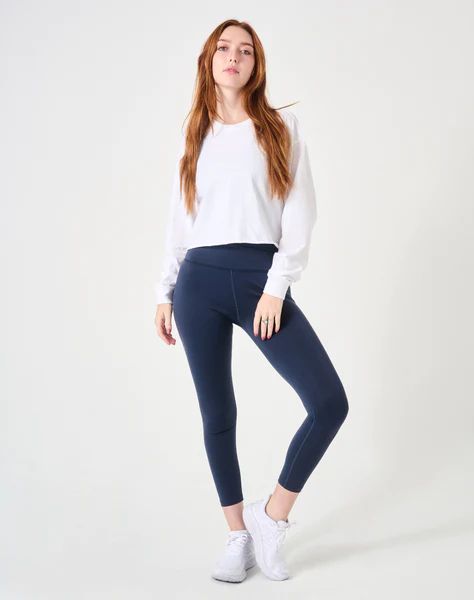 Everyday Long Sleeve Crop- White | The Sculpt Society