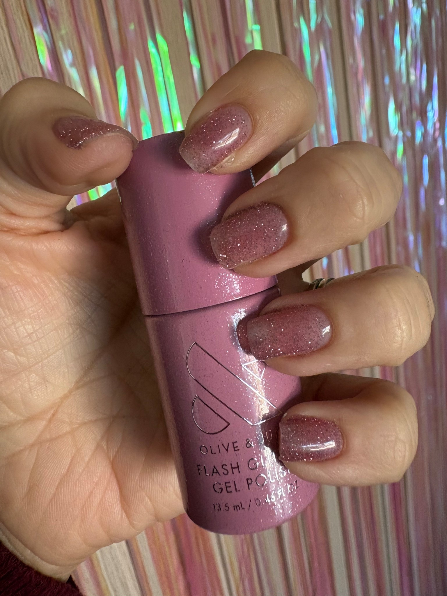 A little gel mani at home 💅🏻

Mani/ at home mani/ gel at home/ olive and June/ pink nails

#LTKBeauty #LTKValentine #LTKdayinmylife