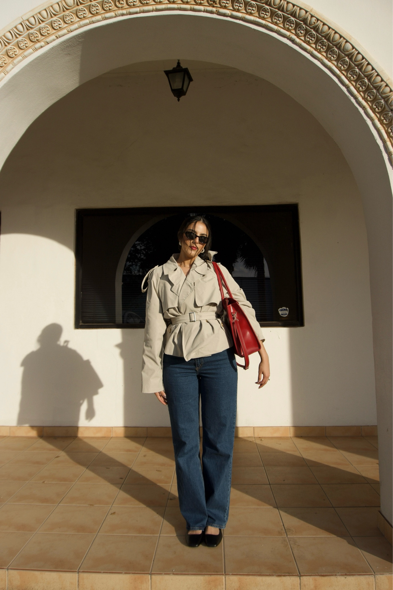 Wore this fit the other day and it’s the perfect transitional outfit. So timeless and classy. This bag was thrifted but you can find similar ones on Poshmark just search “Wilson’s leather red bag” 

#LTKStyleTip #LTKSeasonal #LTKFindsUnder100