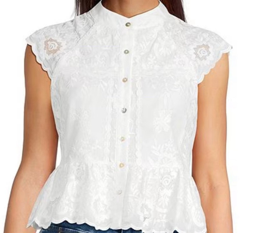 i got an xs! posting the skirt when it’s online! 

#LTKSeasonal #LTKootd