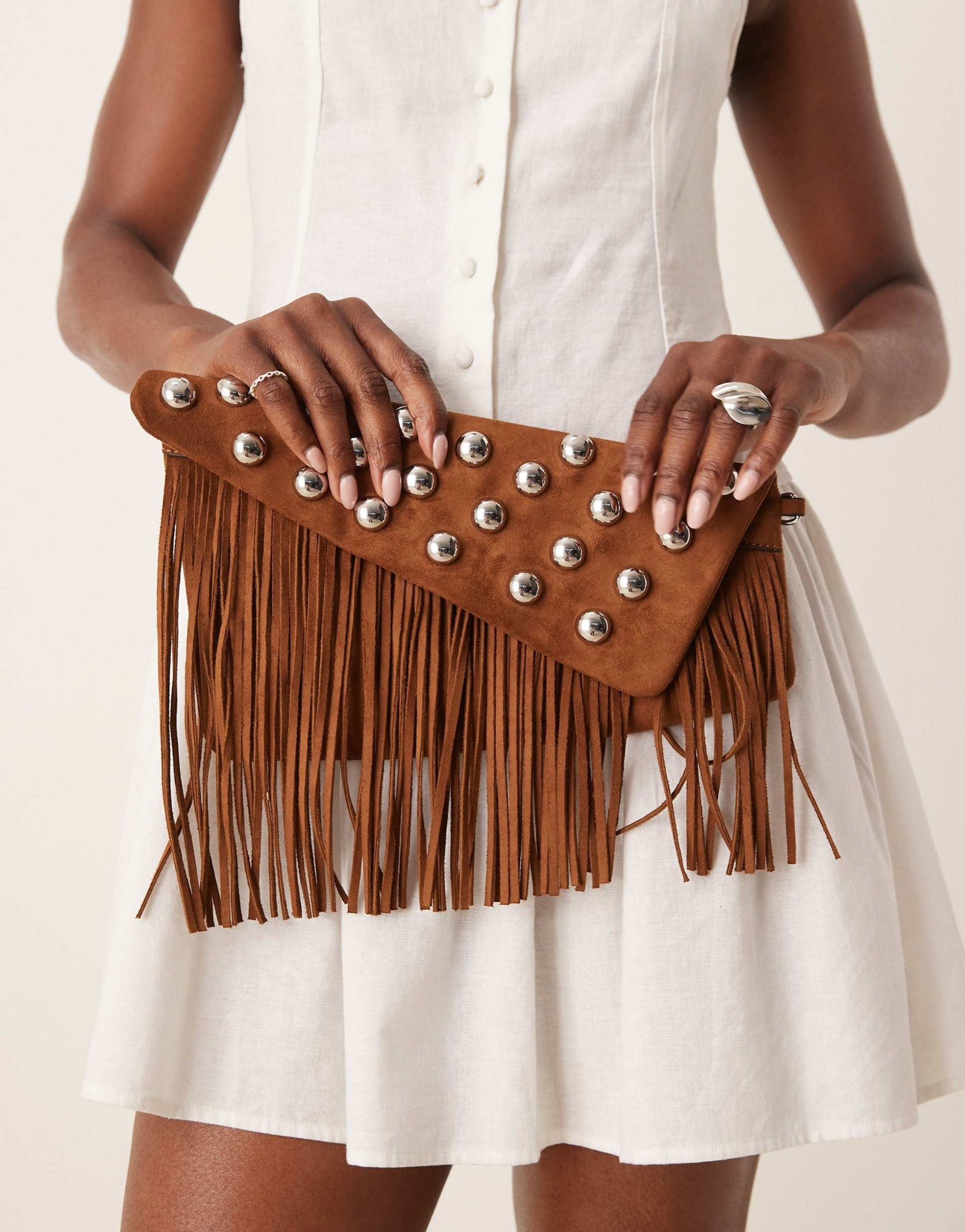 Fringe is having a major moment this fall 🤎 

#LTKSeasonal #LTKItBag #LTKU