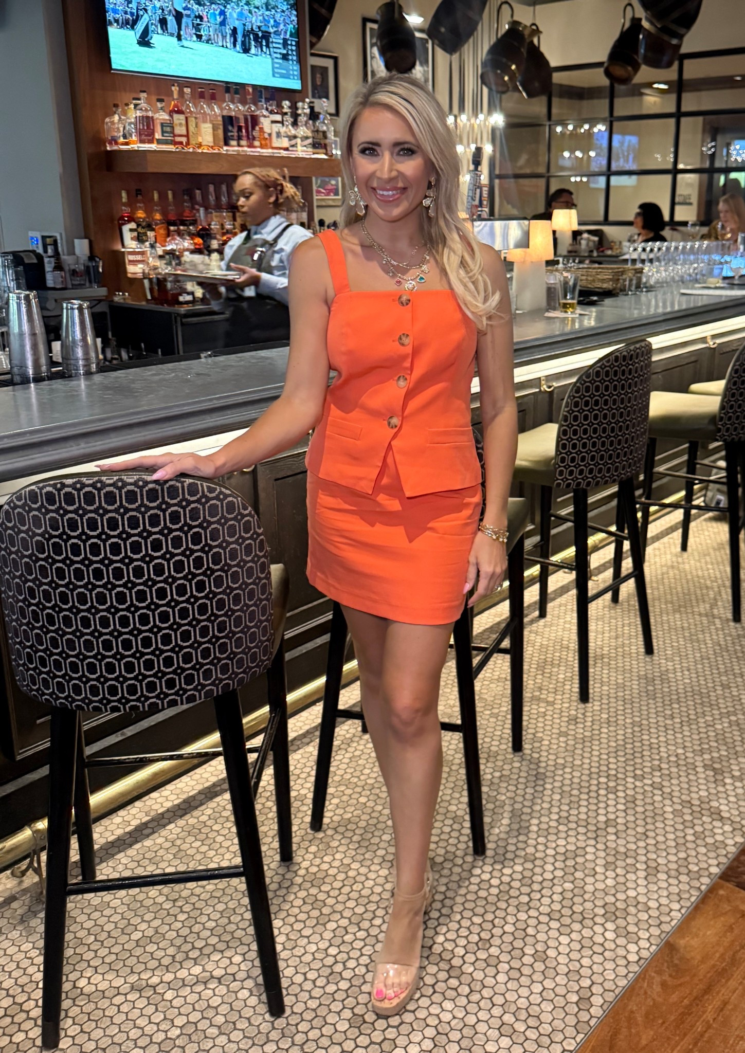Tonight’s look for a Martini Mixer event at Hotel Zaza. Wearing @VICI - save 35% off my orange dress with code Hayley35 

Dinner outfit, date night fashion, cocktails 

#LTKootd