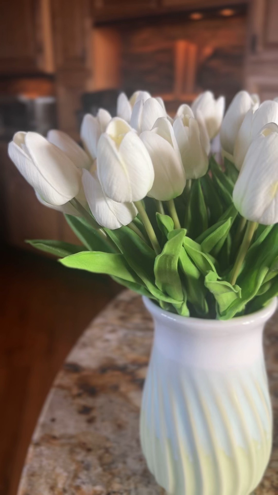 These are silk flowers!! They look so real, and they come in every color imaginable. I’m so happy to add this to my holiday decor! 

#easter #floral #fakeflowers

#LTKFindsUnder100 #LTKSeasonal #LTKHome