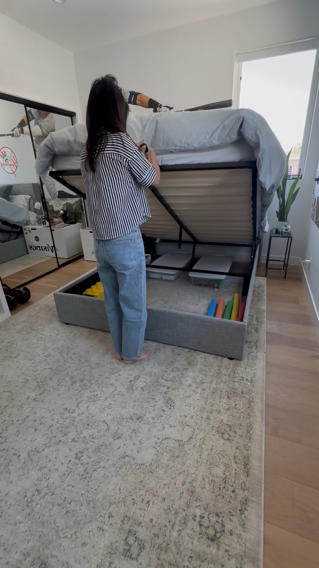 Have you ever seen such a thing?! This hydraulic lift up Storage bed is amazing! I feel like everyone can use more storage and this is the perfect solution. Super easy to use and only $300! This is the dark grey color and take up to 800 pounds!

#LTKHome #LTKSaleAlert