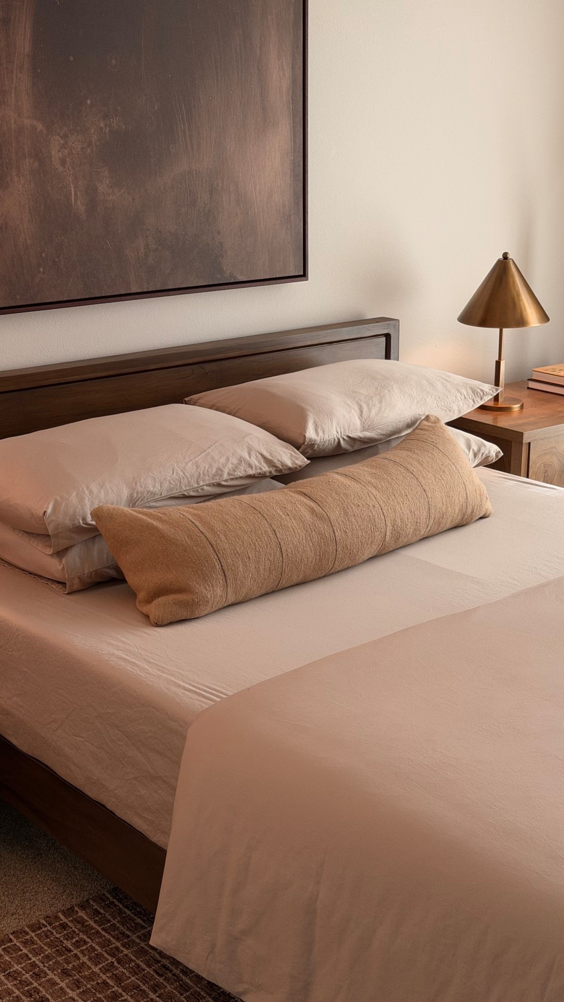 fresh sheets >
Luxe sateen hardcore sheet bundle in pebble

last chance  to shop the brooklinen friends & family sale
20% off sitewide + up to 50% off bundles
ends march 22

@Brooklinen  #ad  #BrooklinenPartner