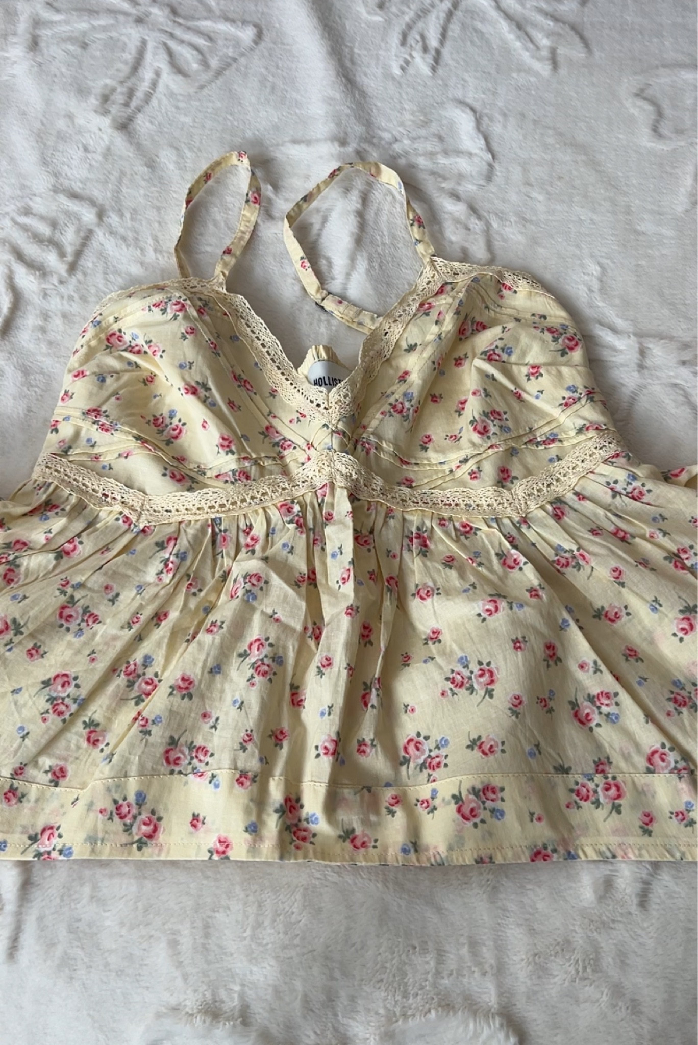 how cute is this hollister baby doll top!?! actually in love with this!! perfect for spring 💐✨

#LTKFindsUnder50 #LTKSeasonal #LTKWatchNow