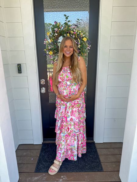 Baby shower dress 
Pink dress 
Bump friendly dress 
Pregnant 
Spring dress 
Floral print 
Maternity 
KIMBERLY25 for discount at pink blush maternity 

#LTKbump #LTKfindsunder100