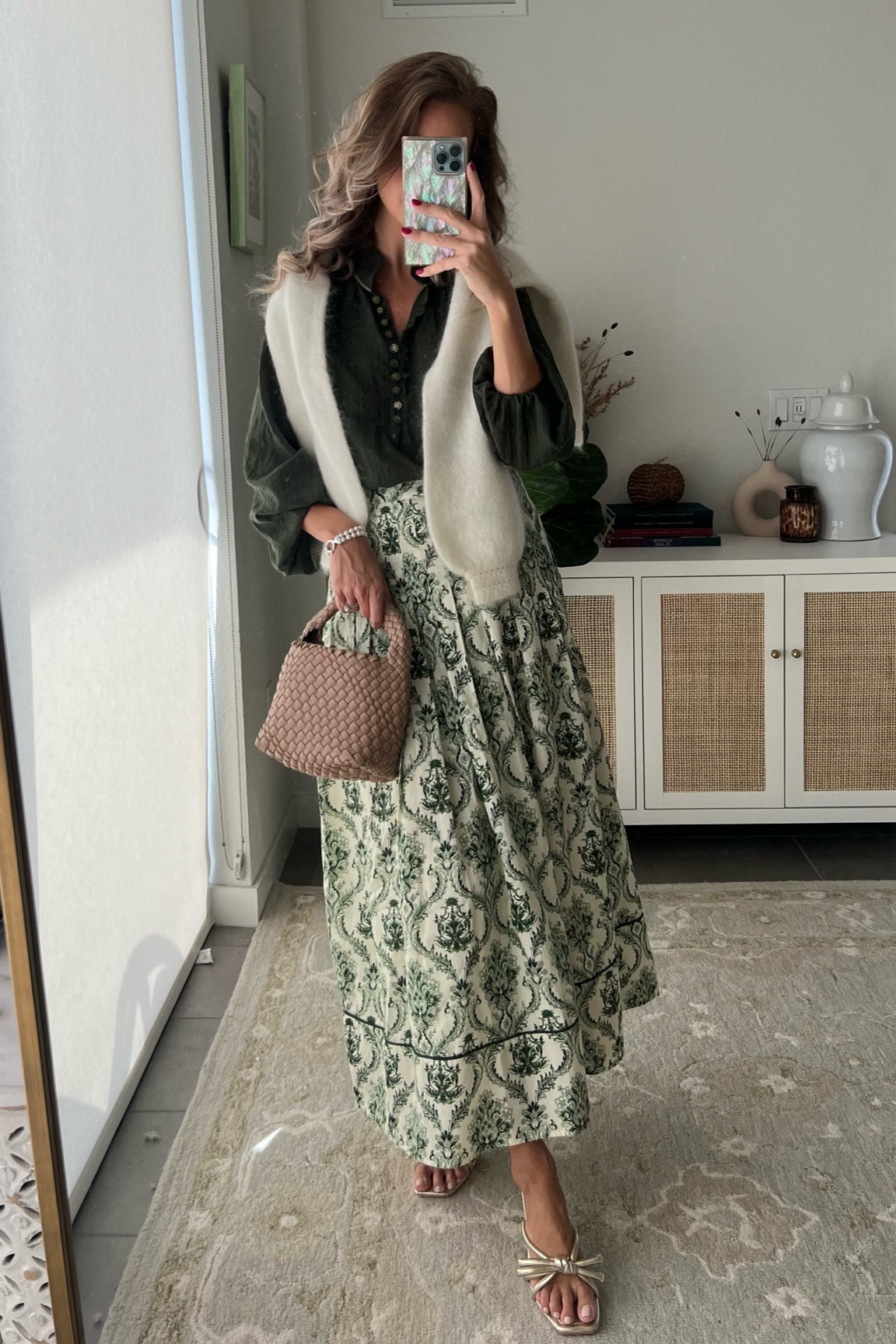 Lovely fall outfit 

#LTKstyletip #LTKSeasonal #LTKHoliday