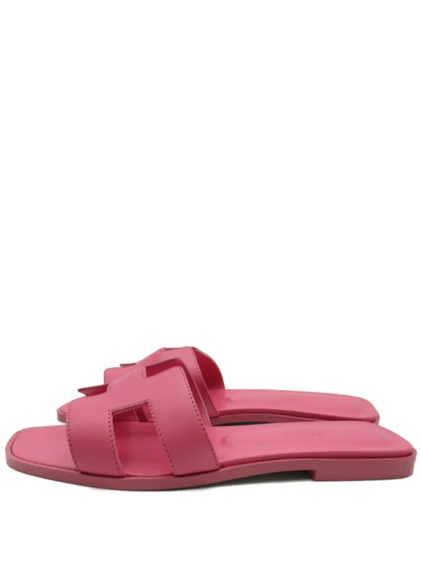 Hermès Pre-Owned 2020s Oran Sandals  | Pink | FARFETCH | Farfetch Global