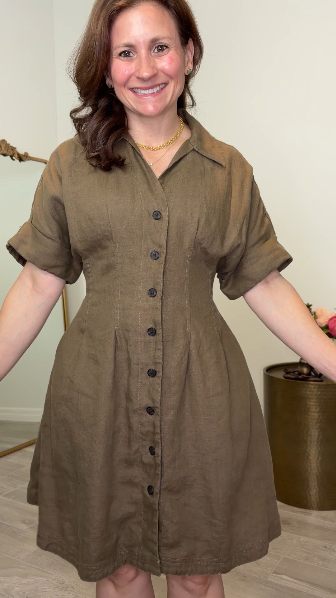Loving the structure of this dress! I’m 4’10” wearing XS and it hits right at my knees.

#LTKootd