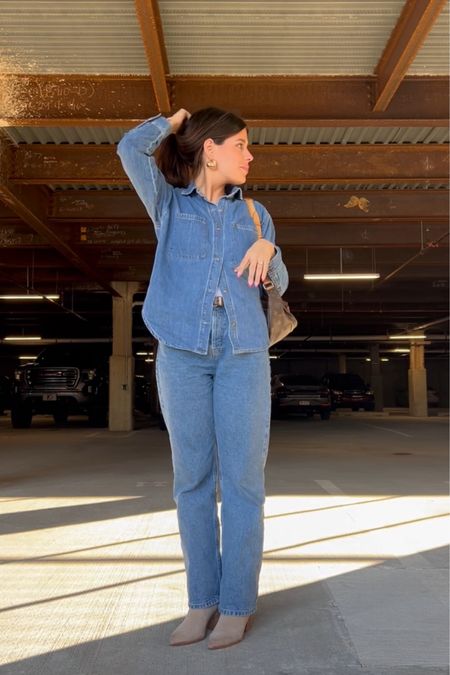 Denim outfit! Button up long sleeve denim top & high waisted blue jeans! 

#LTKfindsunder100 #LTKstyletip