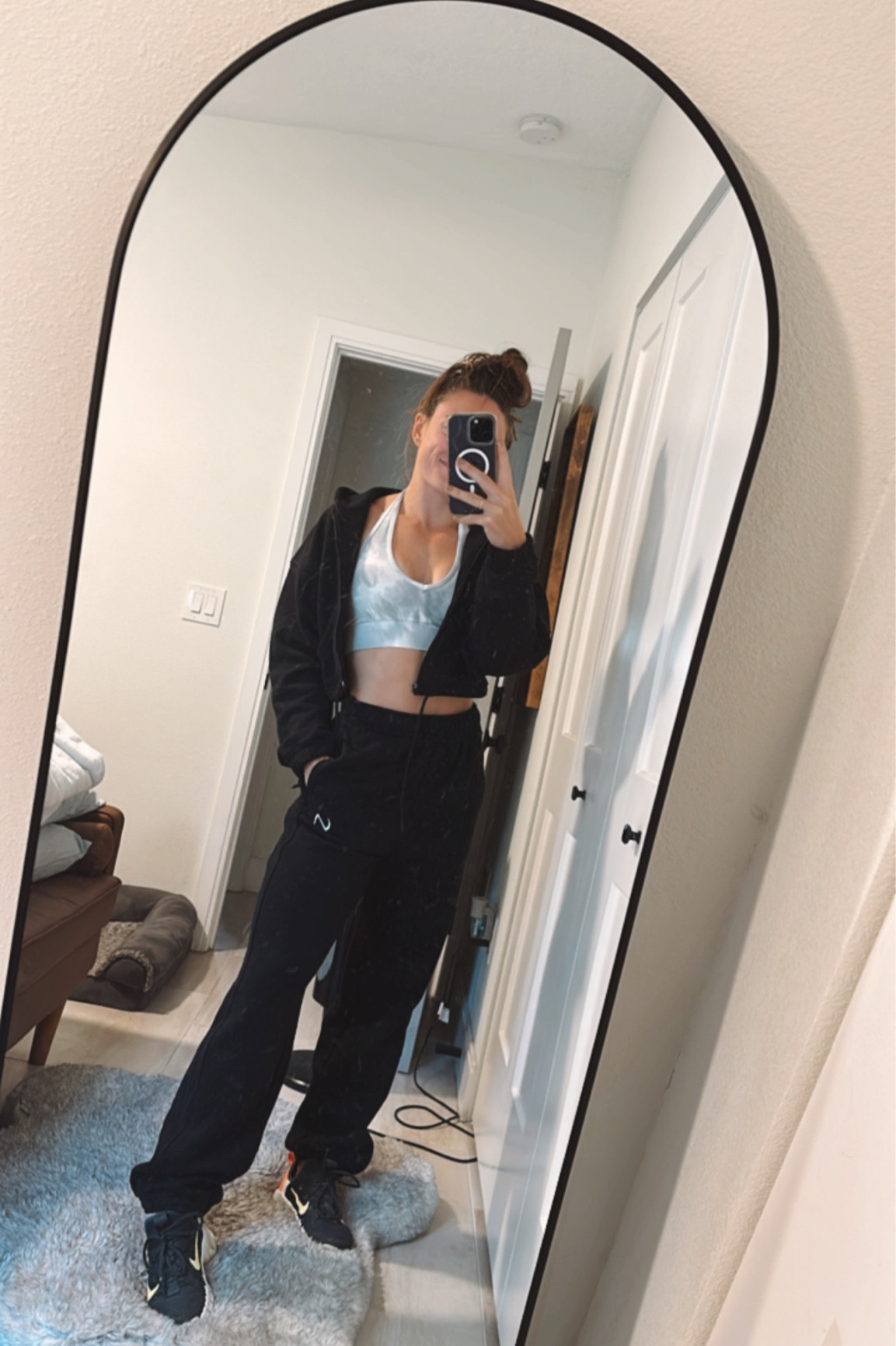 the only outfit you will see me in for the foreseeable future 😱🙌🏼🤍#LTKfindsunder50 #LTKfitness

#LTKSeasonal