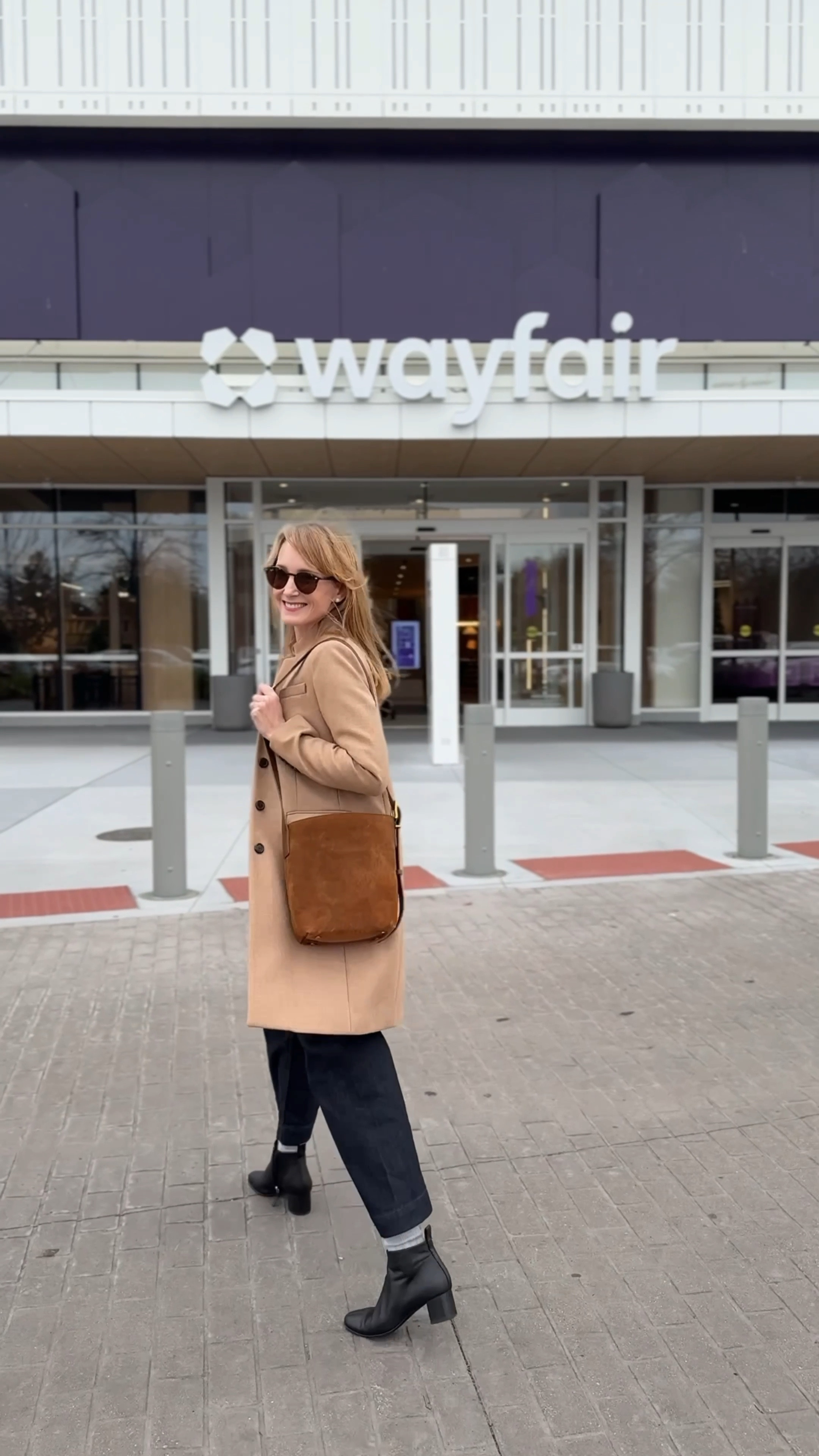 **Wayfair’s Black Friday Sneak Peek event is on! You can take up to 70 percent off and get fast shipping on nearly everything!**

I ventured up to the @Wayfair store in Wilmette again, but this time to peruse the holiday selection. It was so fun! Right now, Wayfair is having its Black Friday Sneak Peek event, when you can take up to 70 percent off the store and website—and get fast shipping. #wayfair #wayfairpartner 

#LTKCyberWeek #LTKHome #LTKSaleAlert