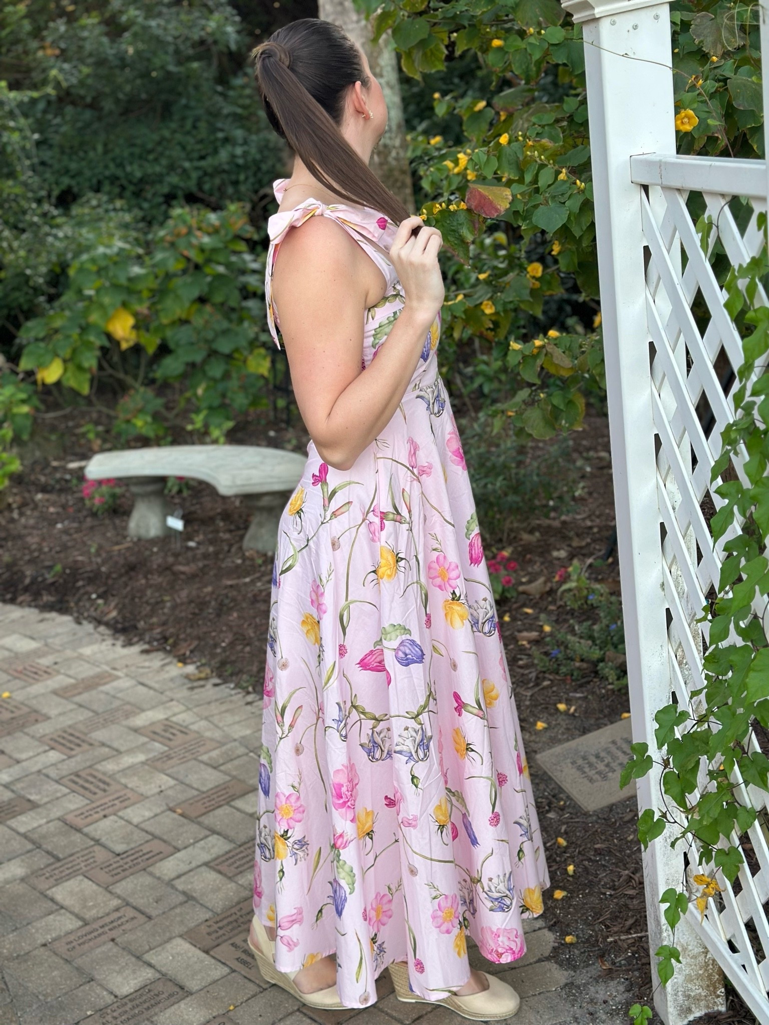Floating through the day in this floral Beyond by Vera maxi—feminine, flowy, and made for sunny‑day style. This style fits true to size with adjustable tie straps for the exact length you need!

#LTKootd #LTKgrwm #LTKSeasonal