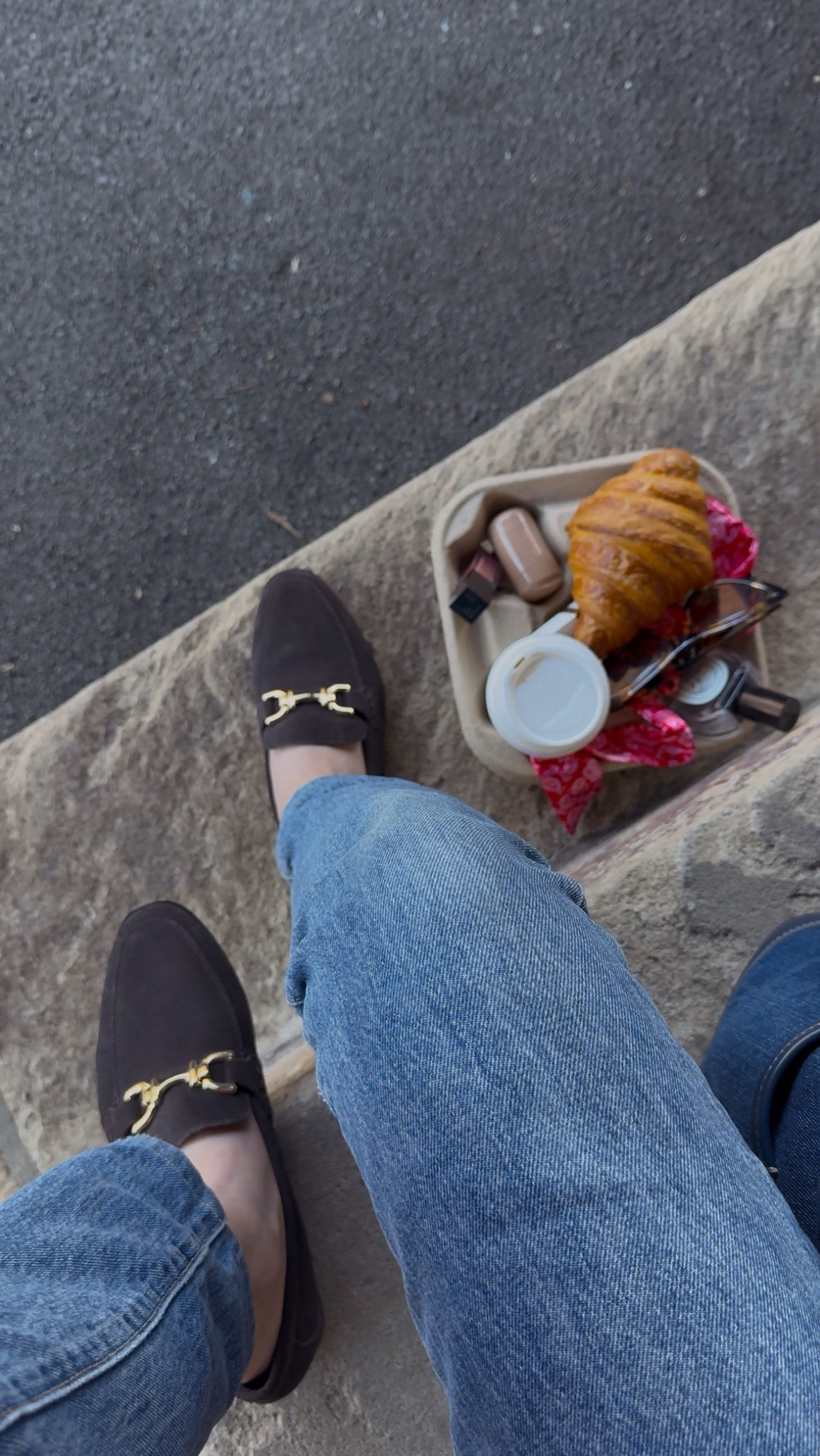 I like my Chocolate on my feet this winter. In love with the Chocolate Suede Loafers which are currently 30% OFF!

#LTKshoes #LTKaustralia #LTKwinter