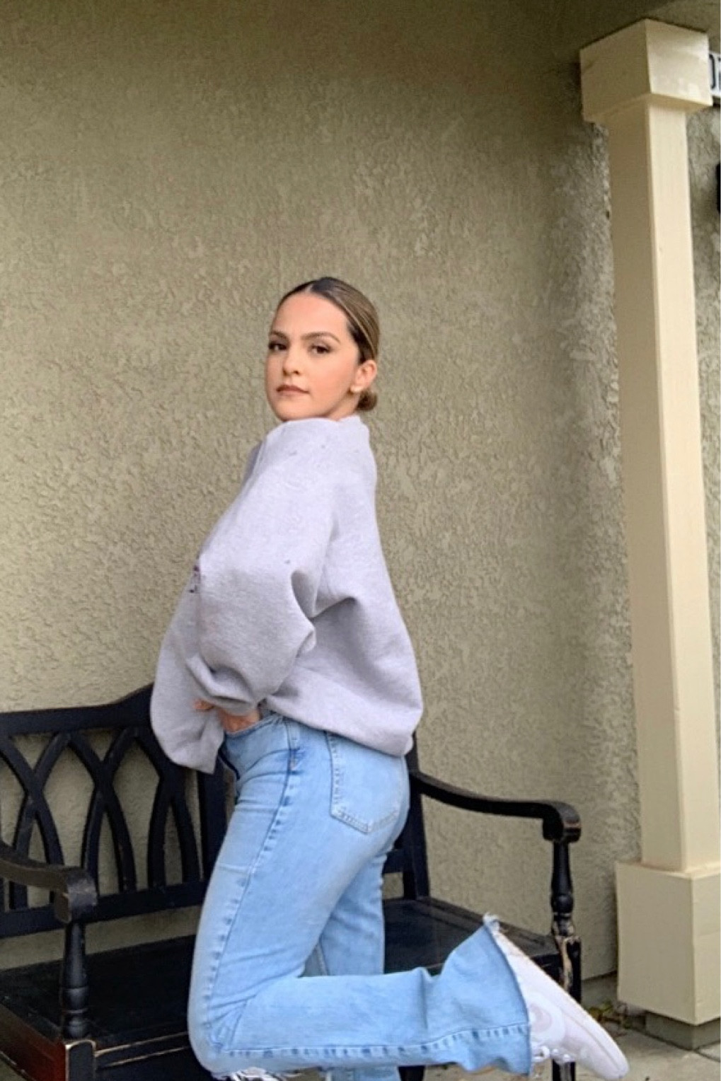 Sacramento kings sweatshirt, Zara split jeans, dunk low Venice,  #zarajeans #abercrombiejeans 

#LTKGiftGuide