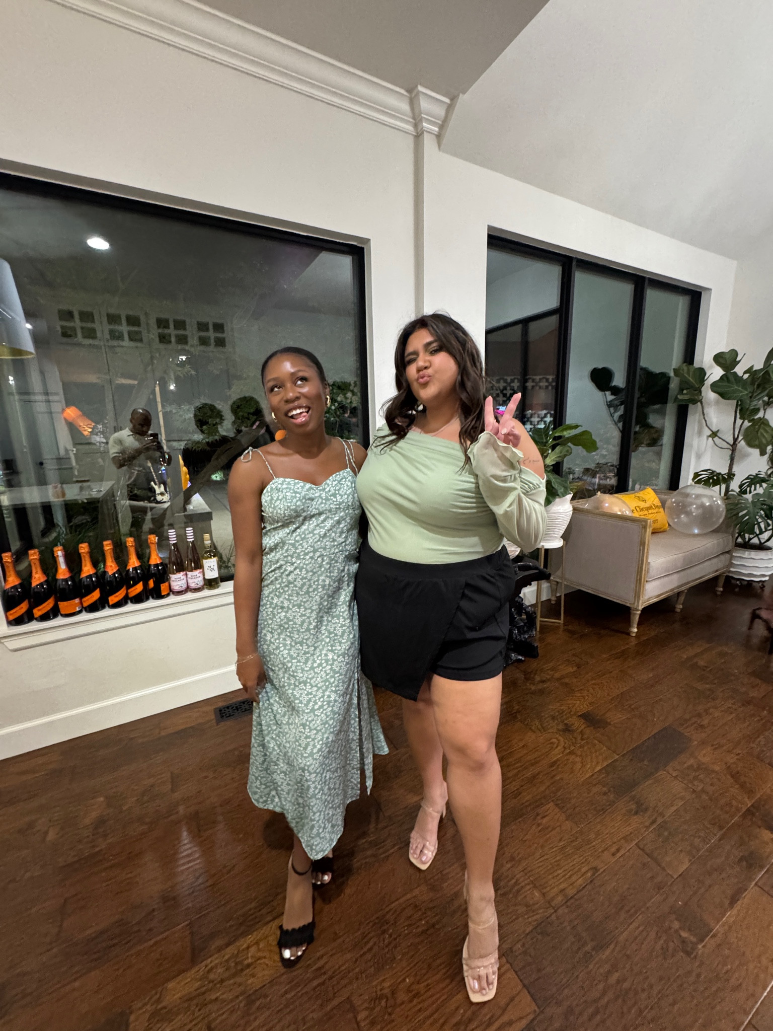 Accidentally matching at my cousin‘s birthday party!

#LTKFindsUnder50 #LTKPlusSize #LTKParties