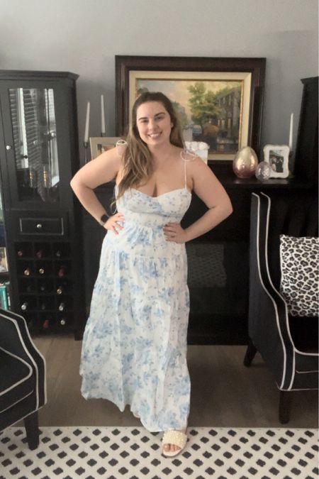 Blue and white dress

Grandmillennial, Grandmillenial, midsize outfit, summer outfit, vacation outfit, vacation dress, blue and white floral dress 

#LTKmidsize #LTKstyletip