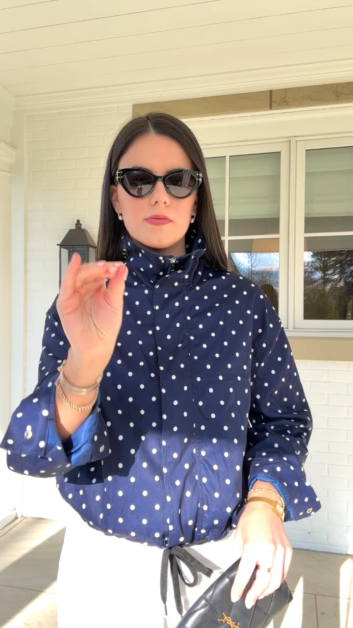 $32 dollar Amazon polka dot spring jacket find!! 