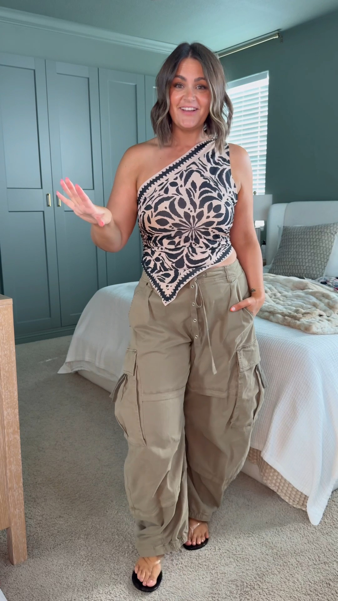 Large pants & top 

Size 12, millennial style, midsize, free people, cargo pants

#LTKootd #LTKOver40 #LTKMidsize
