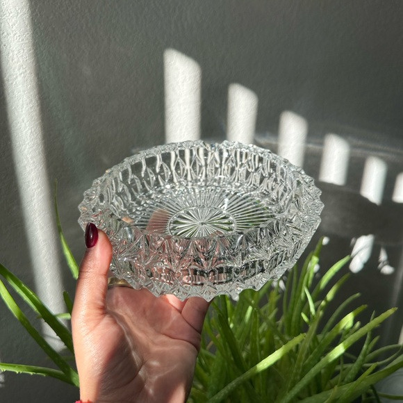 Vintage Heavy Clear Pressed Glass Ashtray | Poshmark