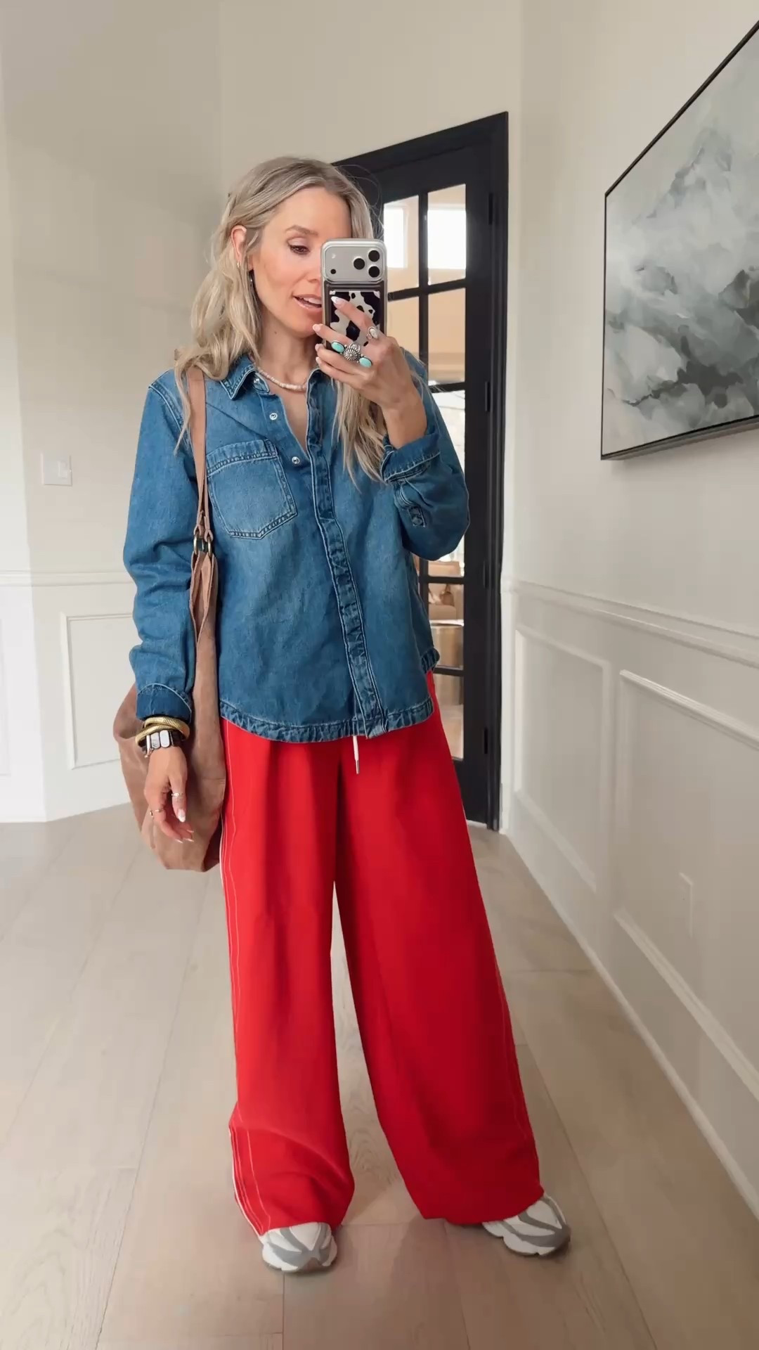 Outfit of the Day — I’m off to see what high school looks like for my oldesy next year! 

Top: size s / tts 
Pants: size s / tts 


#LTKmomlife #LTKgrwm #LTKootd