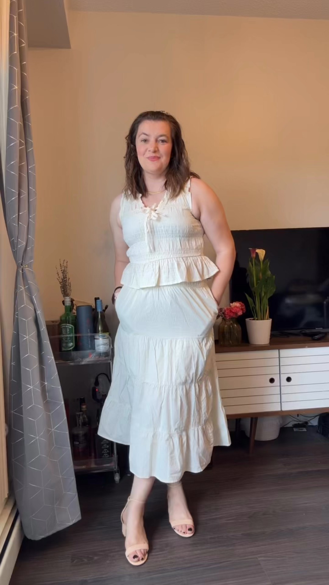 I find motherhood and Covid and working from home, sort of made me lose myself and my sense of style. Working on getting that back, and this outfit is a great start. 

The skirt and top are from @joefresh but I liked similar styles for you 

#LTKstyletip #LTKsummer #LTKcanada