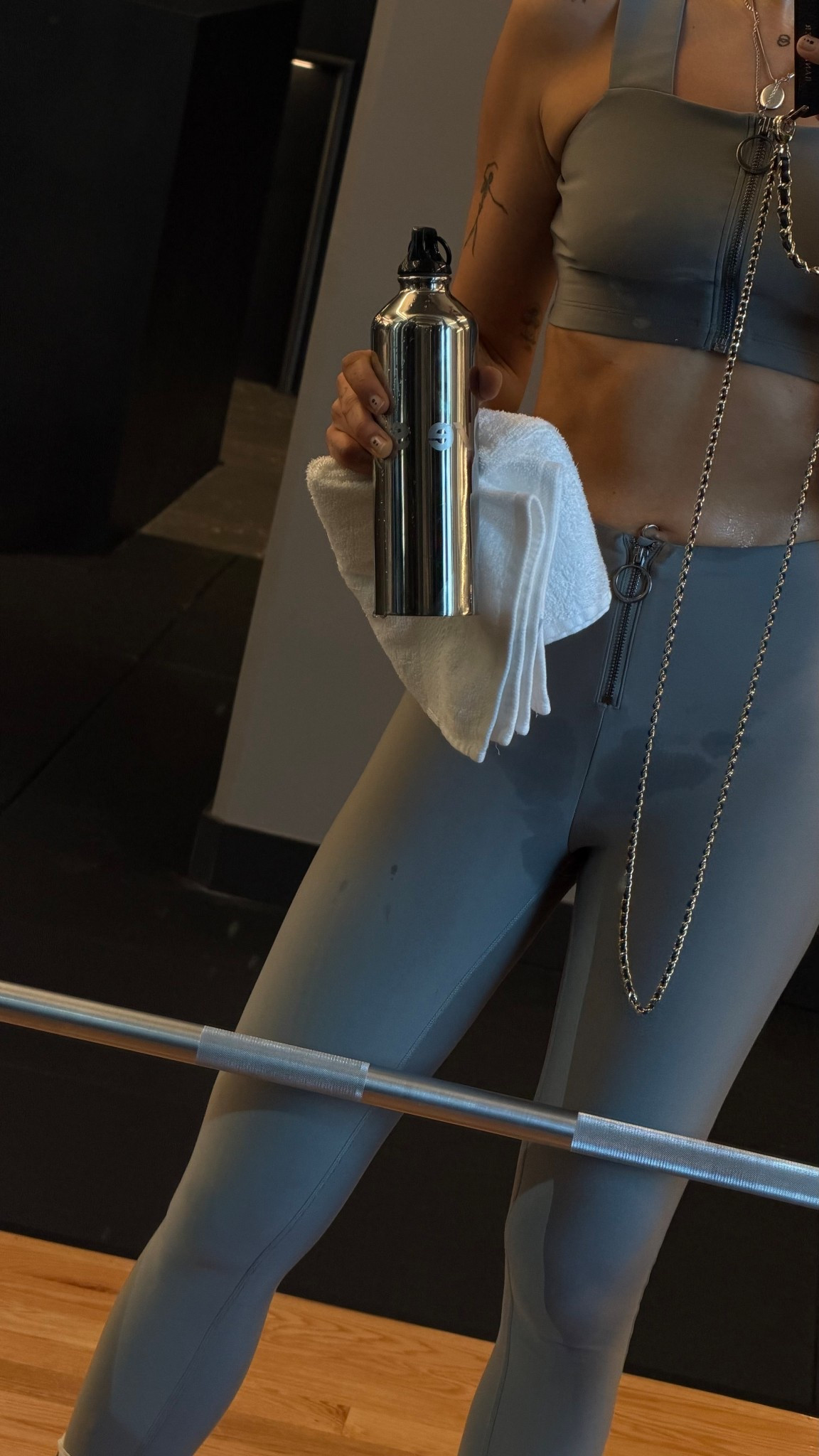 New bottle added to my gym bag i like the style and it’s light weight easy to carry 