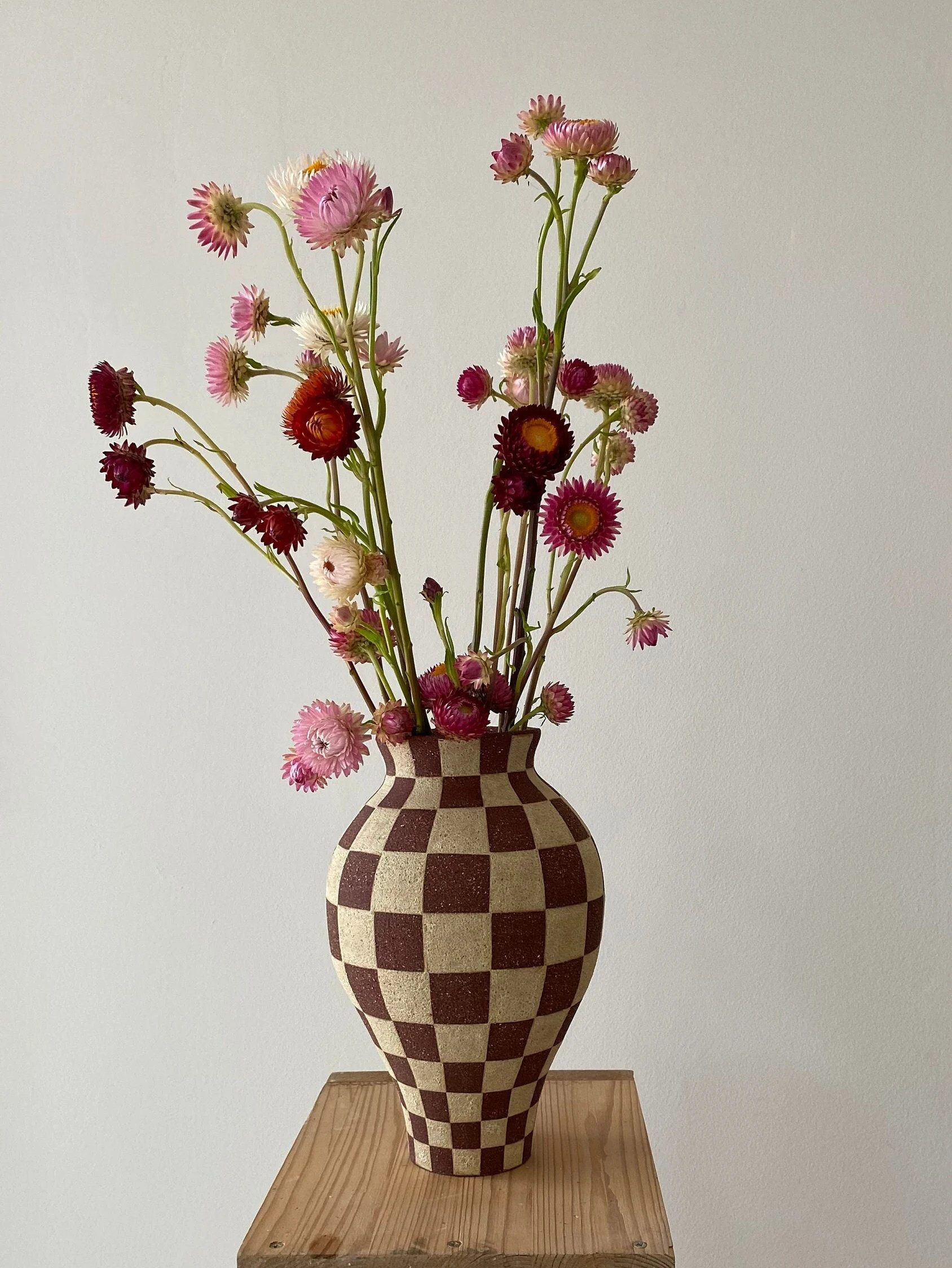 Checkered Ceramic Vase / Dark Red Ceramic Vase With Beige Checkers - Etsy | Etsy (US)