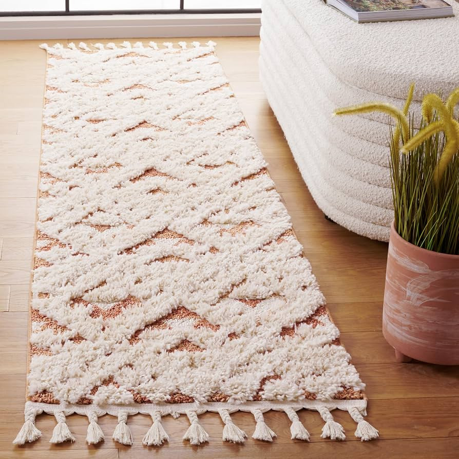 SAFAVIEH Moroccan Tassel Shag Collection Runner Rug - 2'3" x 6', Ivory & Brick Rust, Non-Shedding... | Amazon (US)