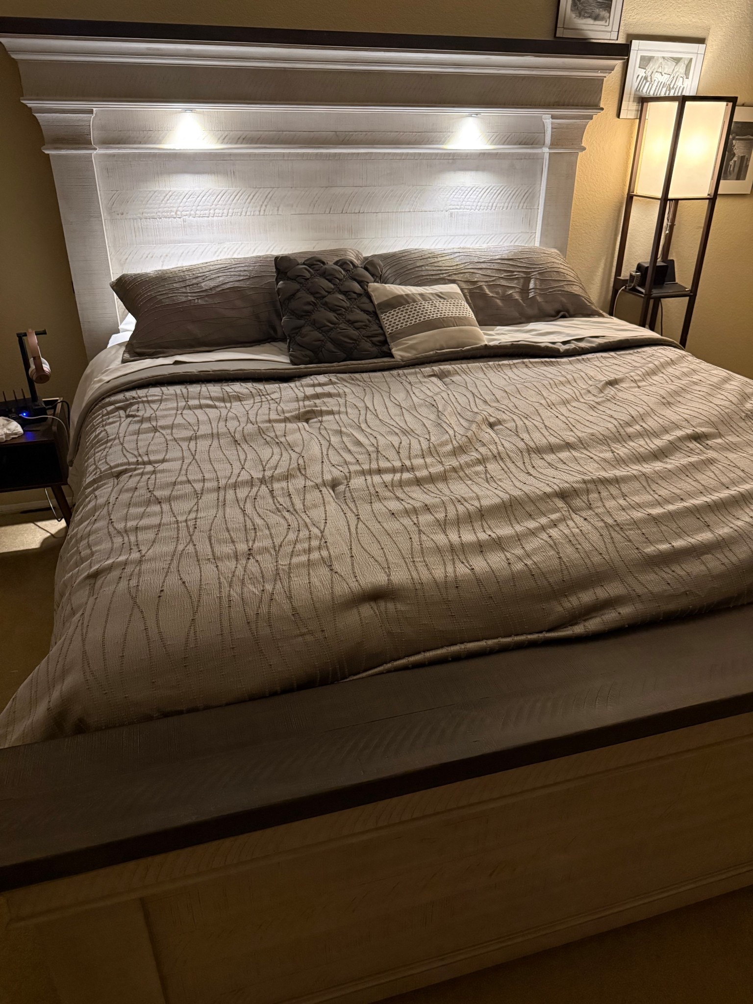 Actually in love with my bed.  It’s taken us a long time to finally get the bed we want and need!

#LTKHome