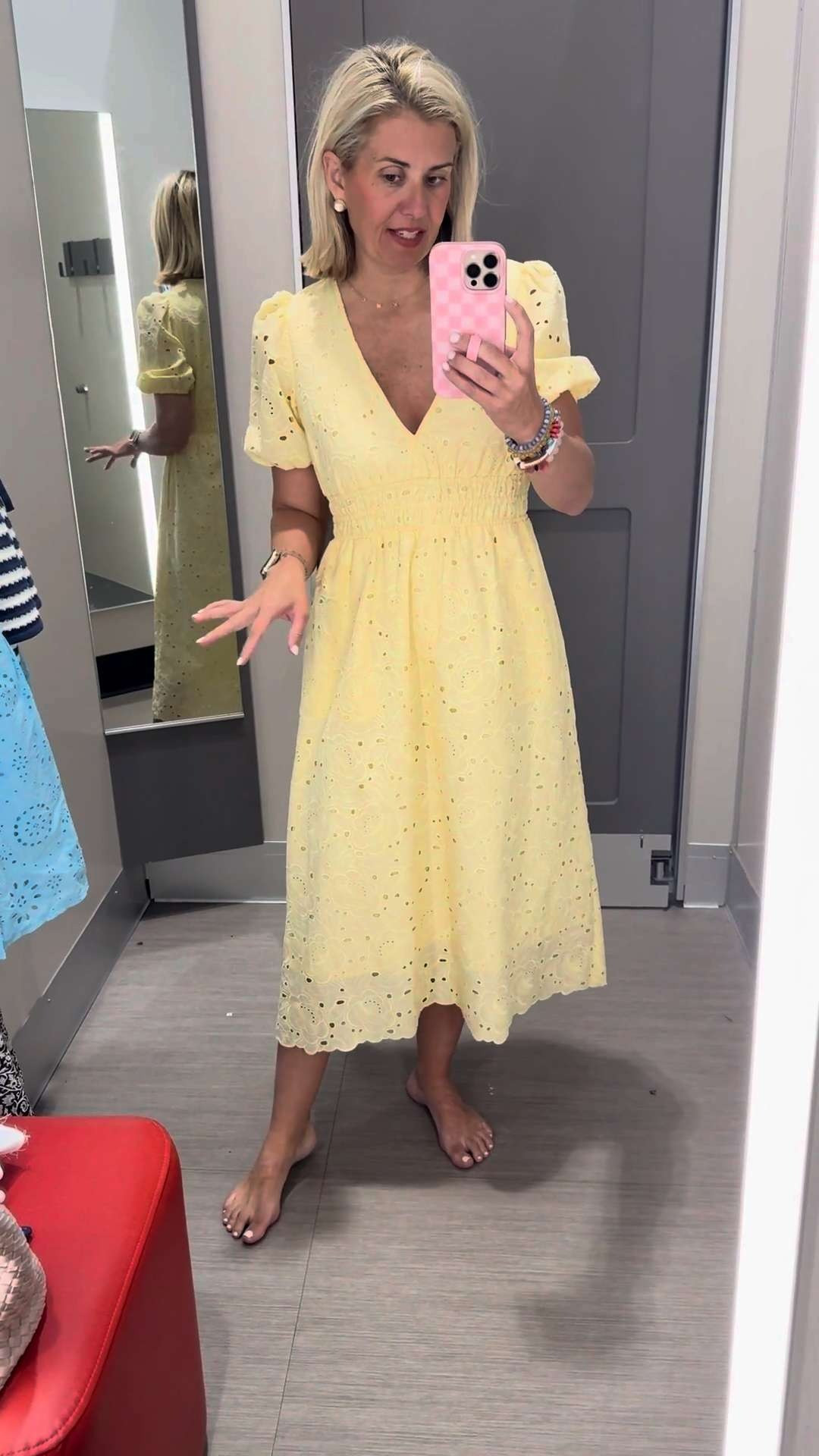 Oh this yellow is beautiful & I love that it's lined all the way down. This one feels very designer but not a designer price! I'm wearing an xs. 

*Use code mixandmatchmadness for 10% off at Loopy
*Use code Catherine20 for 20% off my bracelets

#LTKdayinmylife #LTKmomlife #LTKSeasonal