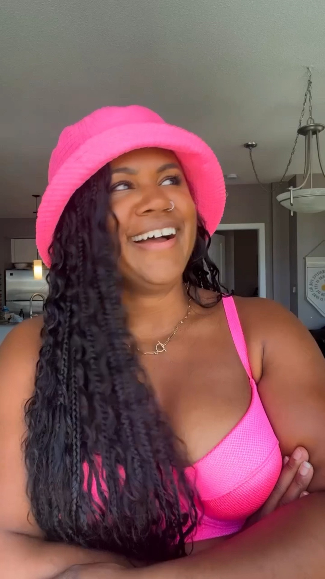 Aerie swimsuit and hat 💗

#LTKswim #LTKfit #LTKcurves