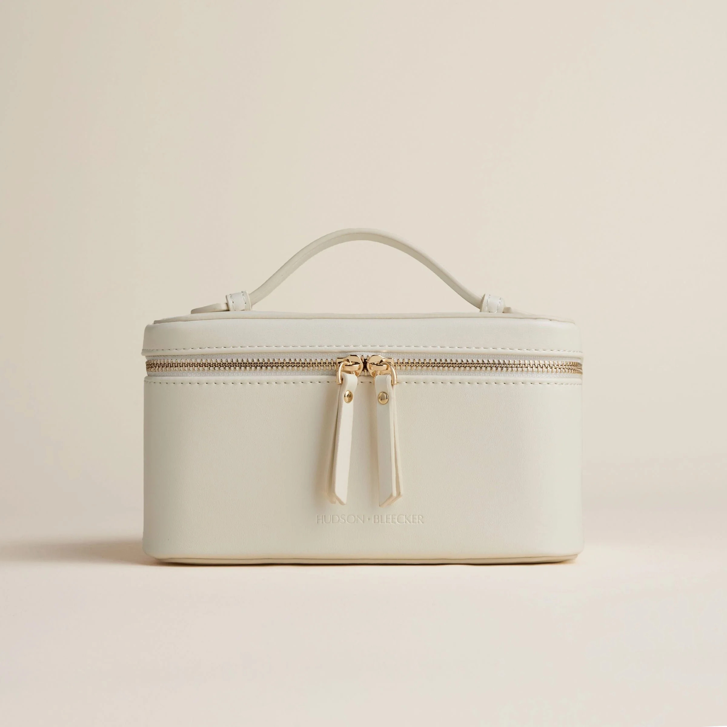 Ecru Jetsetter Train Case | Hudson + Bleecker | Beauty Travel Case | Hudson+Bleecker
