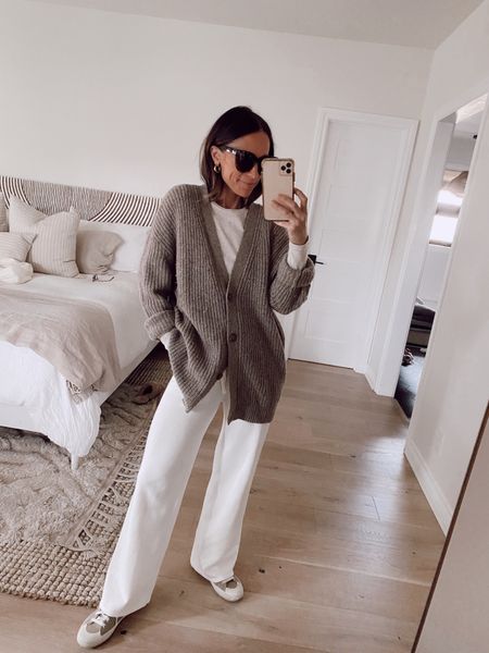 Another way to wear these sweater pants… 
Cardigan is 15% off with code SHANNONP15 
Pants run Tts 

#LTKstyletip