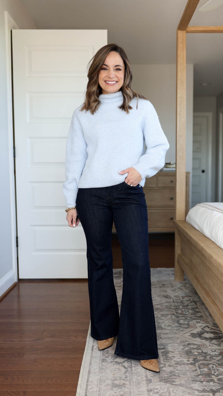 Budget friendly winter outfits for petites from @kohls 

Flare jeans: petite 0 average - 9.75” rise / 29” inseam / petite short has a 28” inseam 
Blue sweater: petite xs 
Cream sweater: petite xs 
Kickflare jeans: 0 - 10.5” rise / 26” inseam 
Cardigan: petite xs 

#kohlspartner #ad #kohlsfinds 

#LTKPetite