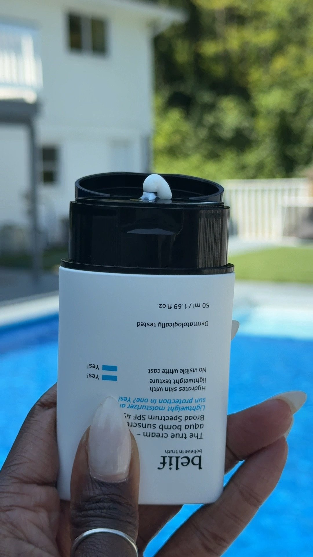 The perfect sun screen 


#LTKFindsUnder50 #LTKFindsUnder100 #LTKBeauty