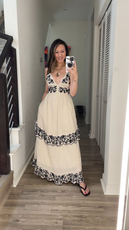How darling is this dress? Think European vacation, brunch, backyard party—the cutest summer dress. 20% off this weekend with extra savings—use code: DRESSFEST. 

Summer dress, maxi dress, sale, floral dress, Abercrombie, The Stylizt 



#LTKFindsUnder100 #LTKSaleAlert #LTKStyleTip